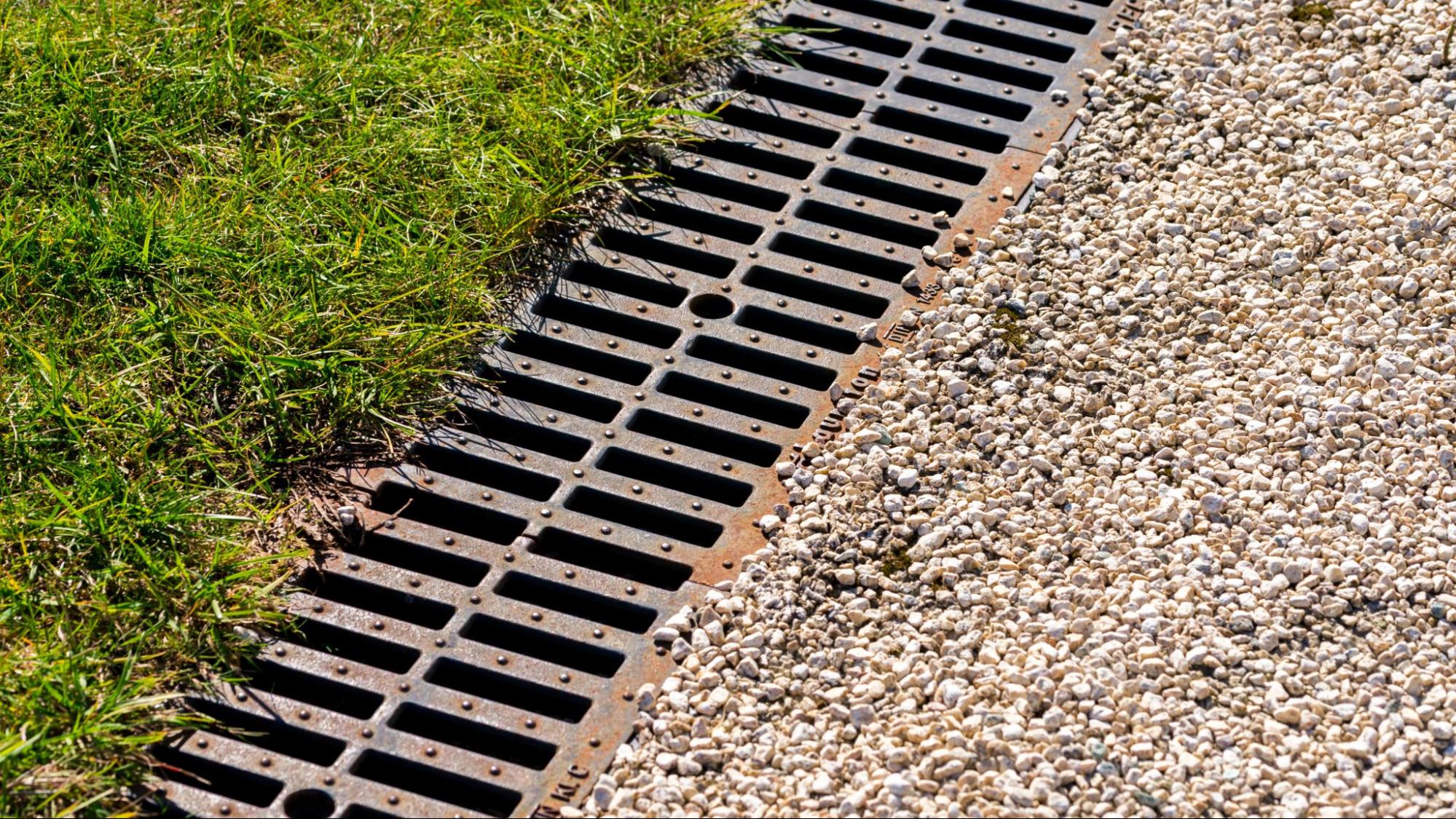 Why Gutters Aren’t Enough: Overcoming Miami’s High Water Table with Complete Drainage Solutions